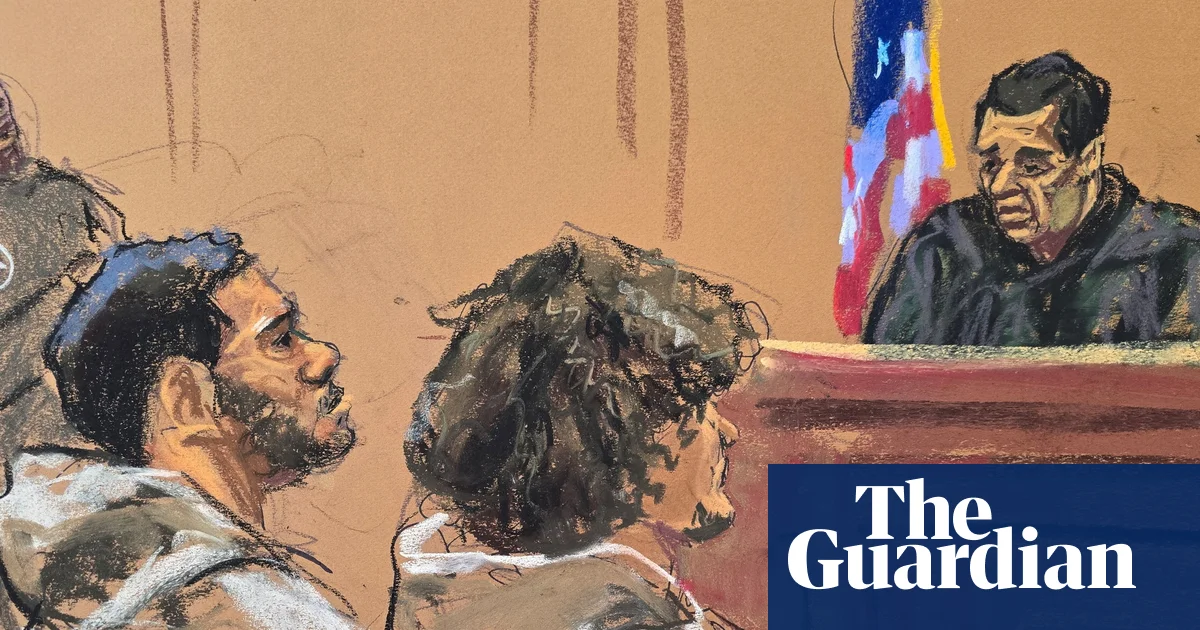 Caos fora da casa de Mamdani traz acusações de terrorismo para adolescentes 'inspirados no EI' – e uma série de perguntas | Nova Iorque