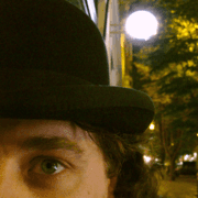 Aposentadoria de Wallabako e adoção de Readeck