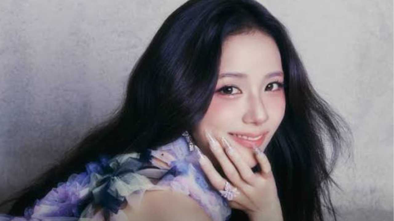 Jisoo via YG Entertainment