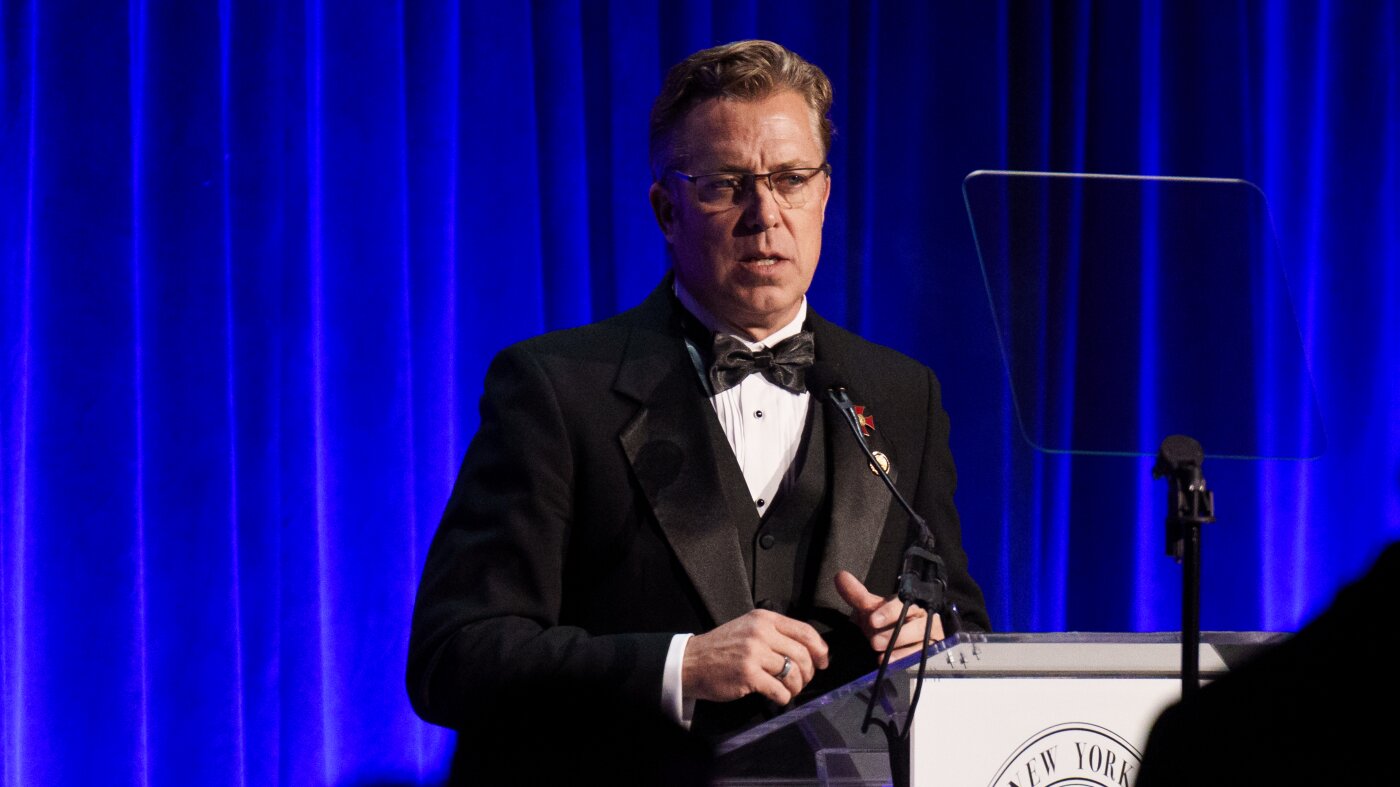 Liderança do Partido Republicano na Câmara em silêncio enquanto mais membros postam declarações anti-muçulmanas: NPR